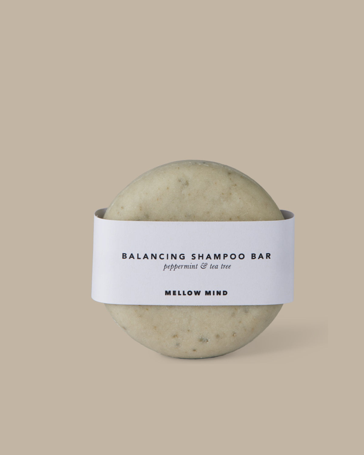 Mellow Mind Balancing sjampobar med peppermynte og tea tree på beige bakgrunn